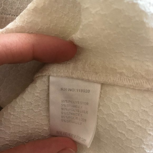 White with black trim sleeveless blouse - Picture 3 of 5